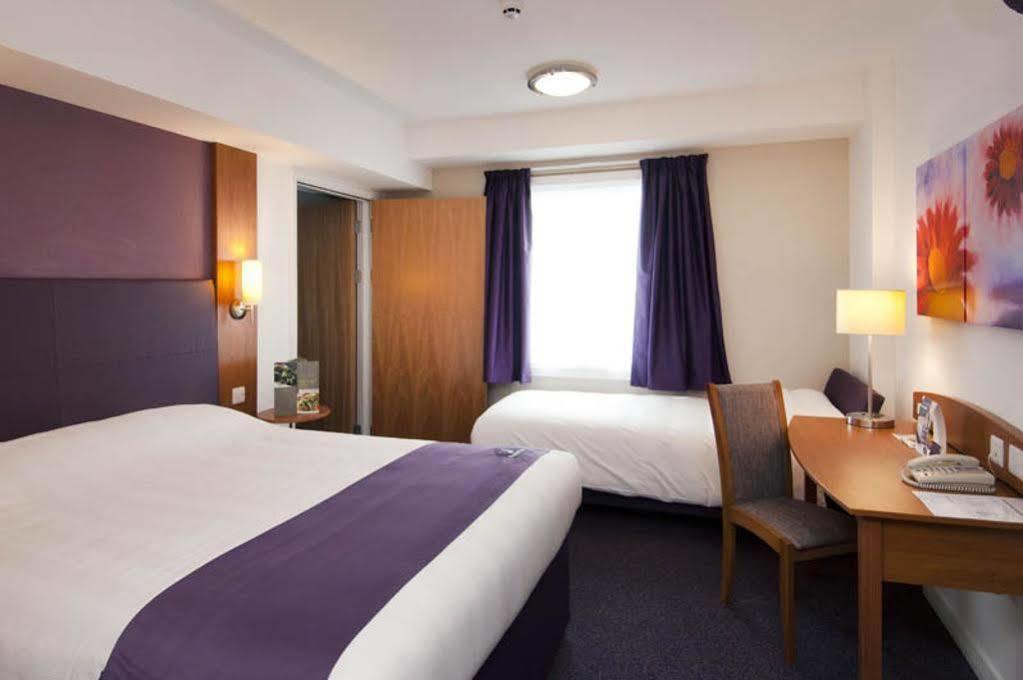 Premier Inn South Mimms/Potters Bar Εξωτερικό φωτογραφία